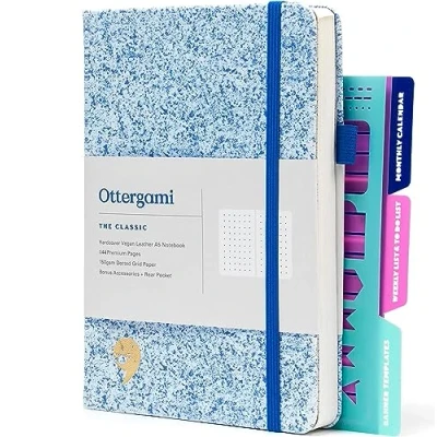 Bild av Bullet dot journal prickigt anteckningsblock A5 + bonus organiserings stenciler ultratjockt 150gsm rutnät papper The Classic