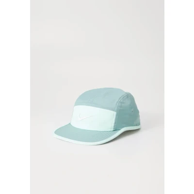 Bild av Nike Grön 5panel Keps Dri fit Fly Cap Cb P Cannon/Mint Foam/White 5 Panel @ Hatstore
