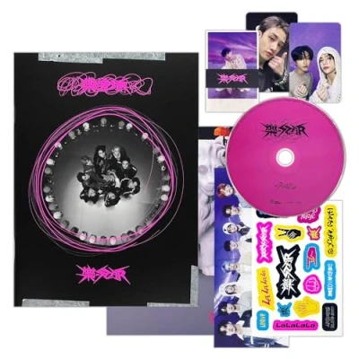 Bild av Stray Kids Rock STAR (Strandard ROLL Ver.) Photobook + CD R Photocard Panorama Mini Poster Unit Sticker 2 Pin Badges 5 Extra Photocards