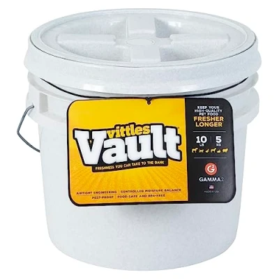 Bild av Gamma2 Vittles Vault Outback lufttät husdjursmat hink behållare, vit, 4,5 kg