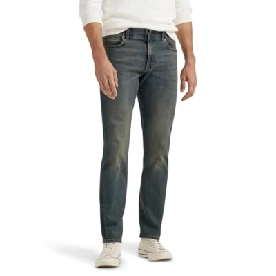 Bild av Lee Performance Series Extreme Motion rak passform avsmalnande ben jeans, Maverick, 42W X 34L
