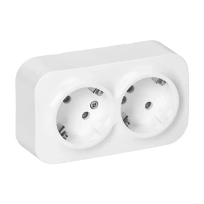 Bild av MIRATIC 2 vägs Vägguttag Ytmonterat Uttag Olika Färger Polerad Yta 6A /230VAC IP20 Vit (2 vägs)