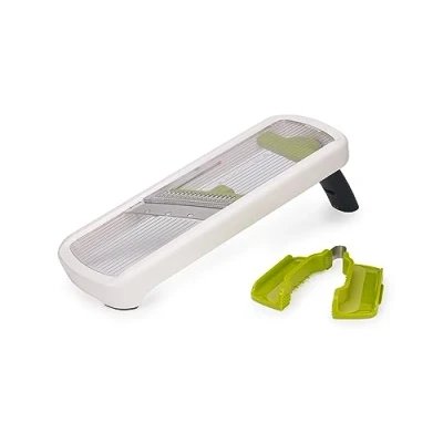 Bild av Joseph Multi Grip Kök Mandoline, justerbar frukt och grönsaksskivare, 3 blad tjocklek, 2 julienne, med precisionsgrepp för mat, vit