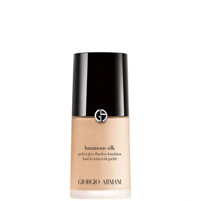 Bild av Armani Luminous Silk Foundation 4.5 Sand 30 ml