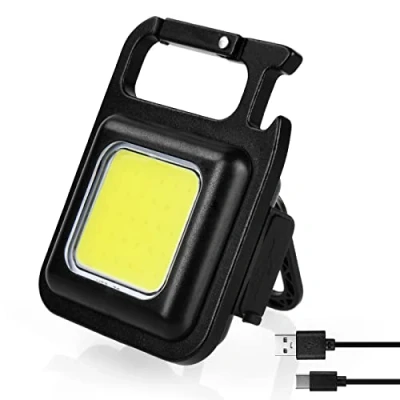 Bild av URAQT Mini LED Ficklampa, 7 Lägen Nyckelring Multifunktionellt Magnetiskt Ljus, 800 Lumen, Vattentätt, med Flasköppnare, Magnetisk Bas, för Camping/Reparation/Nödsituation