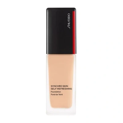 Bild av Shiseido Synchro Skin Self Refreshing Liquid Foundation 160 Shell 30 ml
