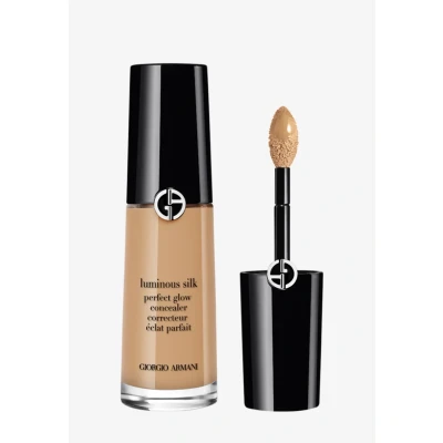 Bild av Armani Luminous Silk Concealer 12 ml (olika nyanser) Shade 6