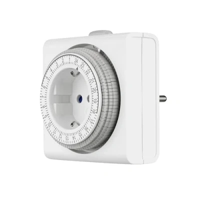 Bild av REV 0025020109 timer, mech., 24h, 96 tider/dag, 15 min. max. 3680 W, vit