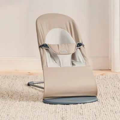 Bild av BabyBjörn Balance Soft Babysitter Vävd, Khaki/Beige