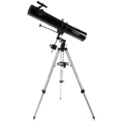 Bild av Celestron 21045 PowerSeeker 114EQ reflektorteleskop innehåller två okularlinser, Barlow lins, höjdjusterbar tripod och De lux tillbehörsfack, svart