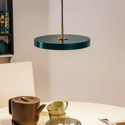 Bild av UMAGE Asteria mini hänglampa mässing skogsgrön