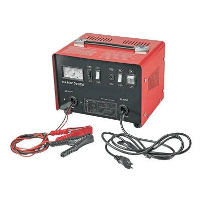 Bild av MILWAUKEE REDLITHIUM M12 18 AC 4932459205 Batteriladdare 12V 2.0, 3.0, 4.0, 5.0, 5.5, 6.0, 8.0, 9.0Ah