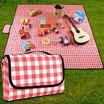 Bild av GUSUWU Picknickfilt vattentät strandmatta 200 x cm picknickmatta tvättbar lätt med handtag röd rutig för vandring resor utomhus camping, parker