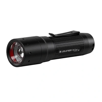 Bild av Ledlenser P6 Core ficklampa, skräddarsytt ljus genom Advanced Focus System, 90 lumen, 6 timmars körtid, ultrakompakt och lätt, för utomhus camping