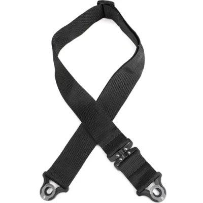 Bild av D&#039;Addario Accessories Automatiskt lås vridbar gitarrrem förhindrar vridningar lätt att använda automatisk låsning av gitarrremmar använder befintliga gitarrremknappar polypro svart