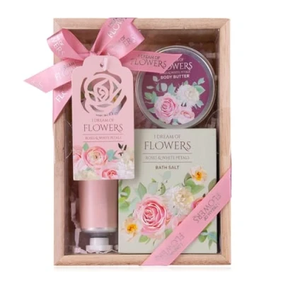 Bild av Accentra Badset presentset för kvinnor i DREAM OF FLOWERS en vacker presentförpackning 3 delat vårdset med handkräm, kroppssmör och badsalt alla hjärtans dag mors