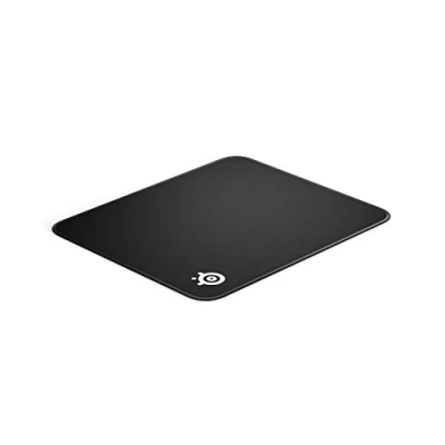Bild av SteelSeries QcK Edge M musmatta i gamingtyg stickade kanter mot slitage optimerad för gamingsensorer maximal kontroll storlek