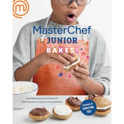 Bild av MasterChef Junior Bakes!: Bold Recipes and Essential Techniques to Inspire Young Bakers: A Baking Book
