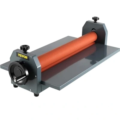 Bild av VEVOR manuell kalllamineringsmaskin, kalllaminator 750 mm, vinylfotolaminator, fyra halkfria gummifötter, för att skydda papper och foton