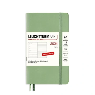 Bild av LEUCHTTURM1917 367799 veckokalender och anteckningsbok ficka (A6) 2024, softcover, salvia, tyska, 12 månader