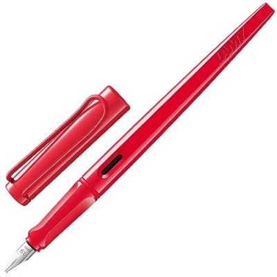 Bild av Lamy joy strawberry Fontänpenna reservoarpenna med ergonomiskt handtag och polerad stålfjäder i linjebredd 1,5 mm kalligrafifyllmedel dragfjäder inkl. bläckpatron T 10 blå