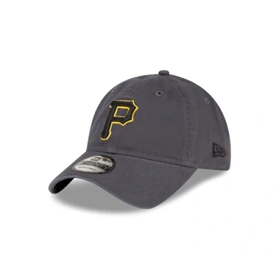 Bild av New Era MLB Grå unconstructed Keps Pittsburgh Pirates Charcoal Dad Cap @ Hatstore