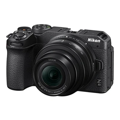 Bild av Nikon Z 30 Kit DX 1650 mm 1:3,5 6,3 VR (20,9 MP, 11 bilder per sekund, hybrid AF med fokusassistent ISO 100 51.200, 4K UHD video upp till 125 minuters längd) Svart