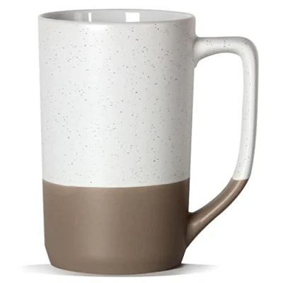Bild av SHOWFULL 473 ml stor kaffemugg, tvåfärgskombination keramisk tekopp med stort handtag svart fläckig för män kvinnor restaurang hem kontor varma drycker, vit