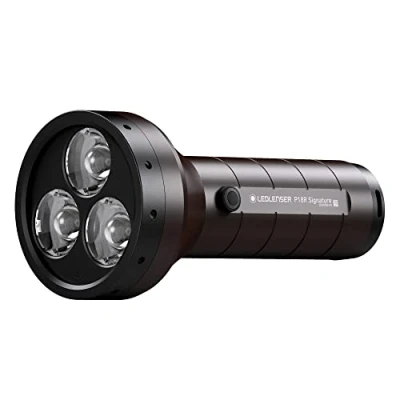 Bild av Ledlenser P18R Signature Premium ficklampa LED, sökljus, laddningsbart med litiumbatteri, 4500 lumen, fokuserbar, X Lens Technology, ljusräckvidd 720 m, USB magnetladdningskabel