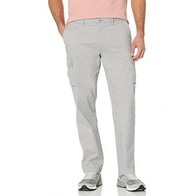 Bild av Amazon Essentials Men&#039;s Stretchiga cargobyxor med rak passform (finns i Big &amp; Tall), Ljusgrå, 33W / 32L
