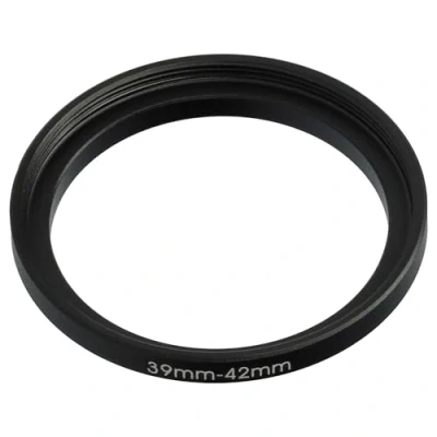 Bild av vhbw Step up ringadapter från 39 mm till 42 för kameralins filteradapter, metall, svart