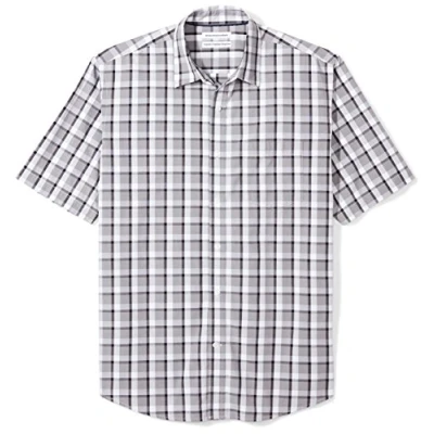 Bild av Amazon Essentials Men&#039;s Kortärmad poplinskjorta med normal passform, Svart Grå Rutig, L