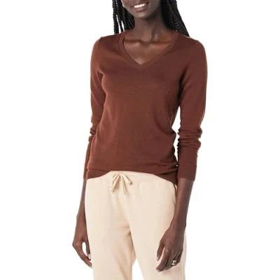 Bild av Amazon Essentials dam klassisk passform lätt långärmad v ringad tröja (finns i plusstorlek), toffee brun, X Large