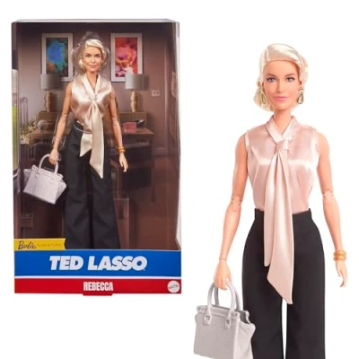 Bild av Barbie Signature docka, Rebecca Welton från Ted Lasso, klädd i elegant blus och svarta byxor, samlarföremål med utställningsförpackning, HJW93