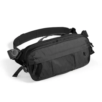 Bild av tomtoc X Pac Sling Bag, 5,5 liter herrväska axelremsväska för resor, vardagsbruk, crossbody Passar Steam Deck, Nintendo Switch, DJI Osmo Pocket 3/Action 4, GoPro Hero 12 kamera, Brun
