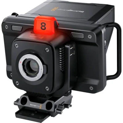 Bild av Blackmagic Studio Camera 4k Plus G2