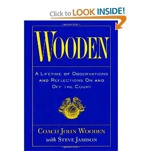 Bild av Wooden: A Lifetime of Observations and Reflections On Off the Court