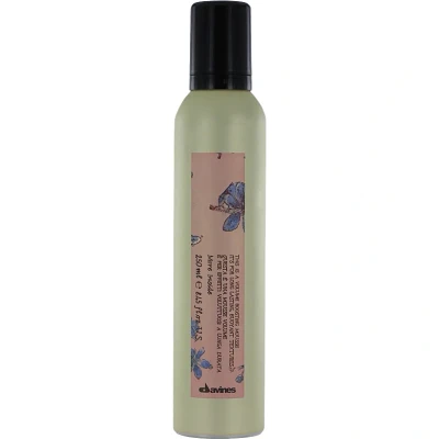 Bild av More Inside by Davines This is A Volume Boosting Mousse 250 ml