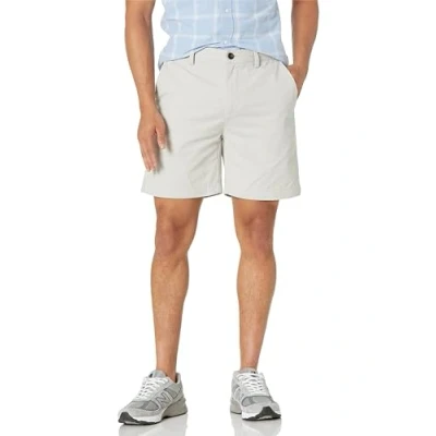 Bild av Amazon Essentials herr Slim Fit 7 tum kort, silver, 32