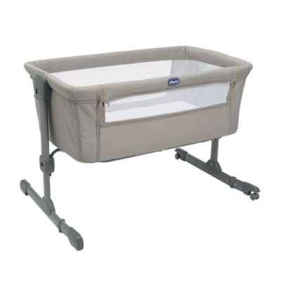 Bild av Chicco Next2Me Essential Bedside Baby Spjälsäng, Hållbar, Kompatibel med olika sängar, justerbar höjd, lutbar, bra luftcirkulation, madrass och väska ingår, dyn
