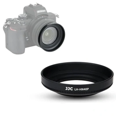 Bild av JJC 46 mm skruvlinsskydd för Nikon NIKKOR Z DX 16 50 f/3,5 6,3 VR objektiv på Z50 ersätter HN 40 linshuva svart