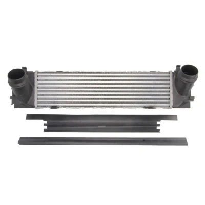 Bild av Laddluftkylare THERMOTEC DAB013TT