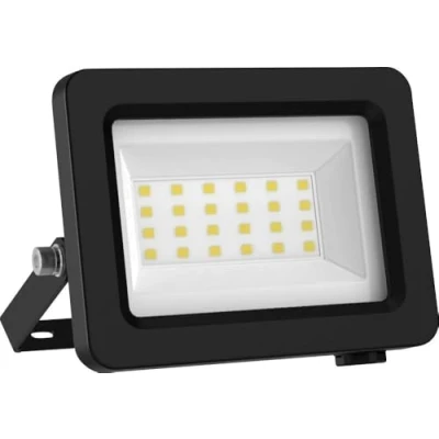 Bild av LEDVANCE LED strålkastare med energieffektivitetsklass A, svart aluminiumhus, 5W, 870lm, för utomhusbruk, kompakt design, låg vikt, enkel installation