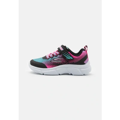 Bild av Skechers Performance GO RUN 650 Neutrala löparskor för barn, Storlek: 28, Black/multicolor Konstmaterial/textil