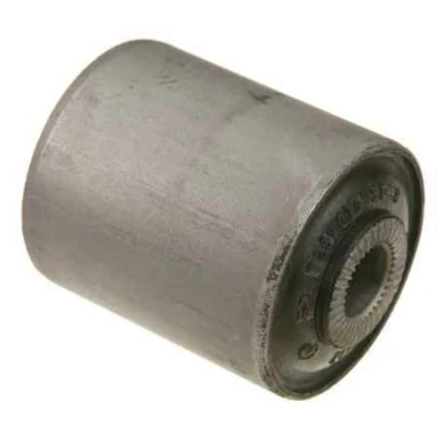 Bild av TRW JBU674 Silent Bloc De Triangle Essieu avant, inférieur, côté conducteur ou passager Support métal caoutchouc LAND ROVER: Range Rover 3