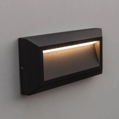 Bild av LUTEC LED utomhusvägglampa Helena av aluminium, modern vägglampa i antracit, för olika Entréer, utomhu 11 watt, 450 lm, 4 000 Kelvin