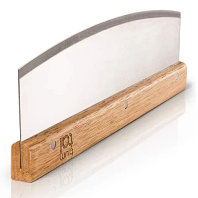Bild av Blumtal Premium Pizzaskärare vagga kniv 32 cm rostfritt stålblad, 1,2 mm bladtjocklek, ergonomiskt trähandtag, perfekt för pizza &amp; tarte flambée, hållbar och vass