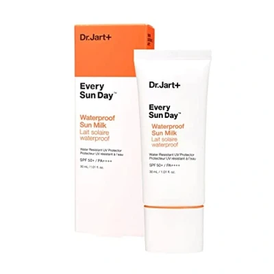 Bild av Dr. Jart+ Vattentät solmjölk SPF50+ 30 ml