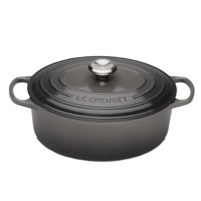 Bild av Le Creuset Signature gjutjärnsbrännare med lock, diameter 27 cm, oval, lämplig för alla typer av spisar och induktion, volym: 4,1 l, 4,425 kg, flint