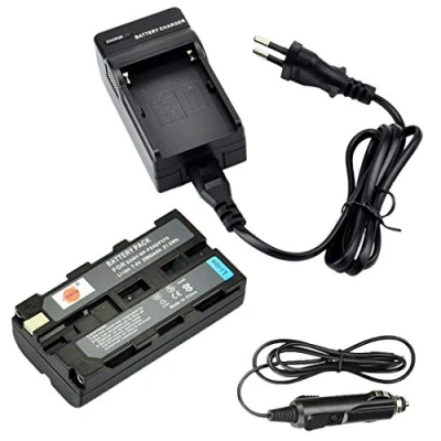 Bild av DSTE® Ersättningsbatteri och DC01E reseladdare kompatibel med Sony NP F550 F330 F570 CCD SC5/E SC55E SC6 SC65 SC7 SC7/E SC8/E SC9 TR1 100E kamera era